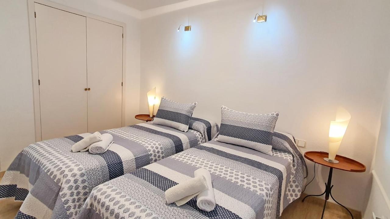 Neptuno 27 - Primera Linea De Playa Playa de Gandia Экстерьер фото
